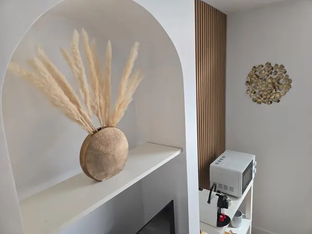 Adélise, niche déco et machine à café