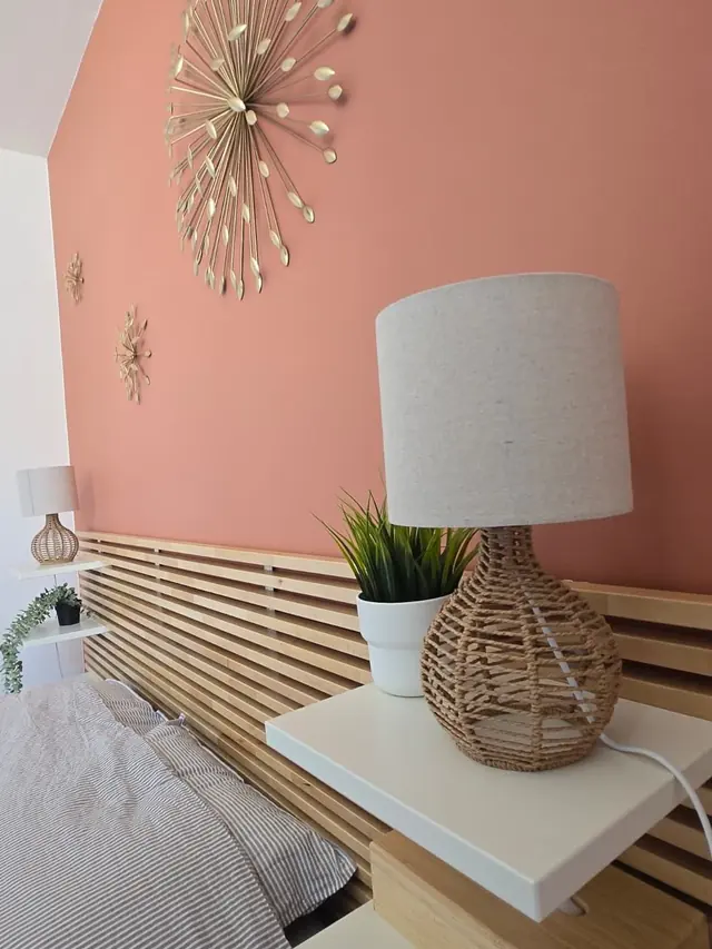 Adélise, chambre, détail déco